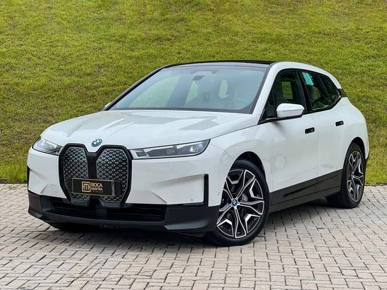 BMW iX ELÉTRICO XDRIVE40
